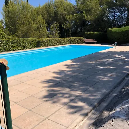 Appartement 2 Personnes Calme Proche De La Mer Piscine Tennis Villeneuve-Loubet Exterior photo