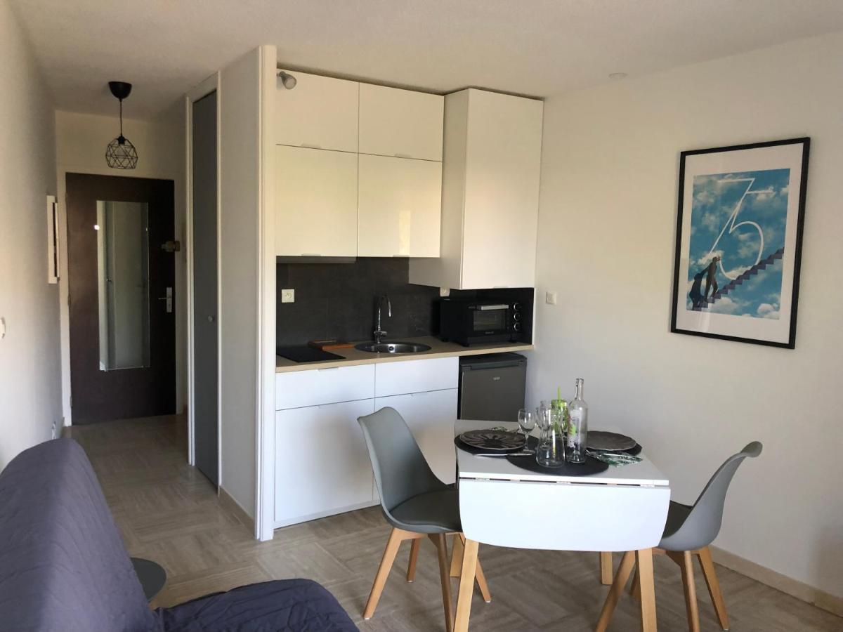 2 Personnes Calme Proche De La Piscine Tennis Apartment Villeneuve-Loubet
