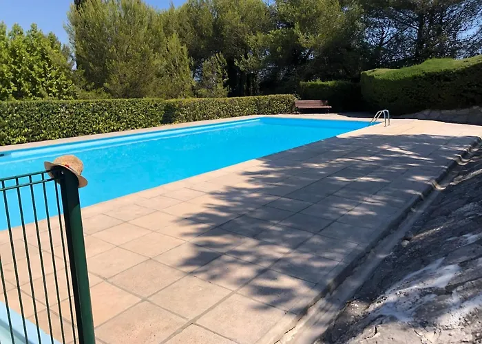 Appartement 2 Personnes Calme Proche De La Mer Piscine Tennis