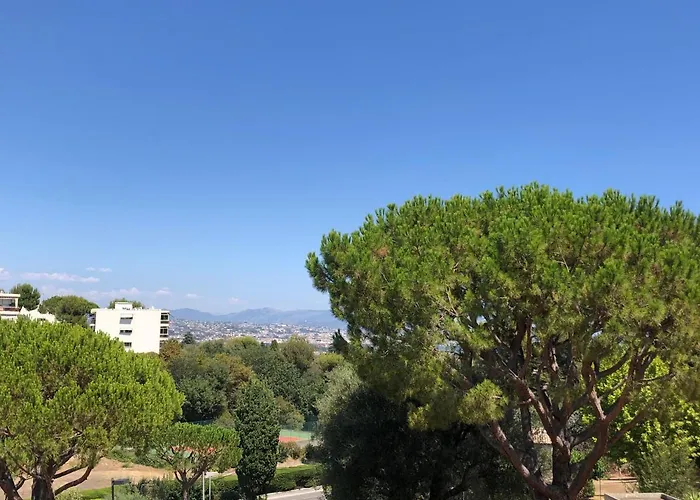 Appartement 2 Personnes Calme Proche De La Mer Piscine Tennis